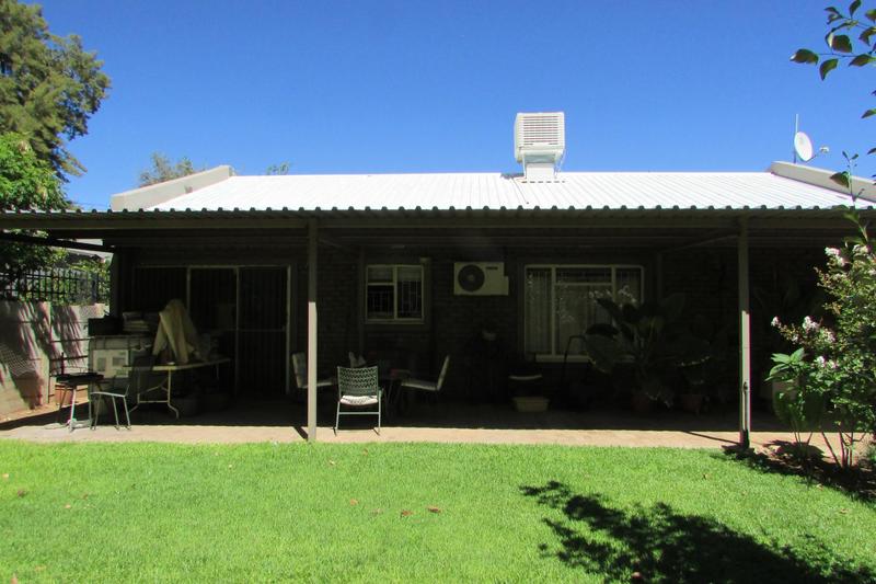 2 Bedroom Property for Sale in Keimoes Northern Cape